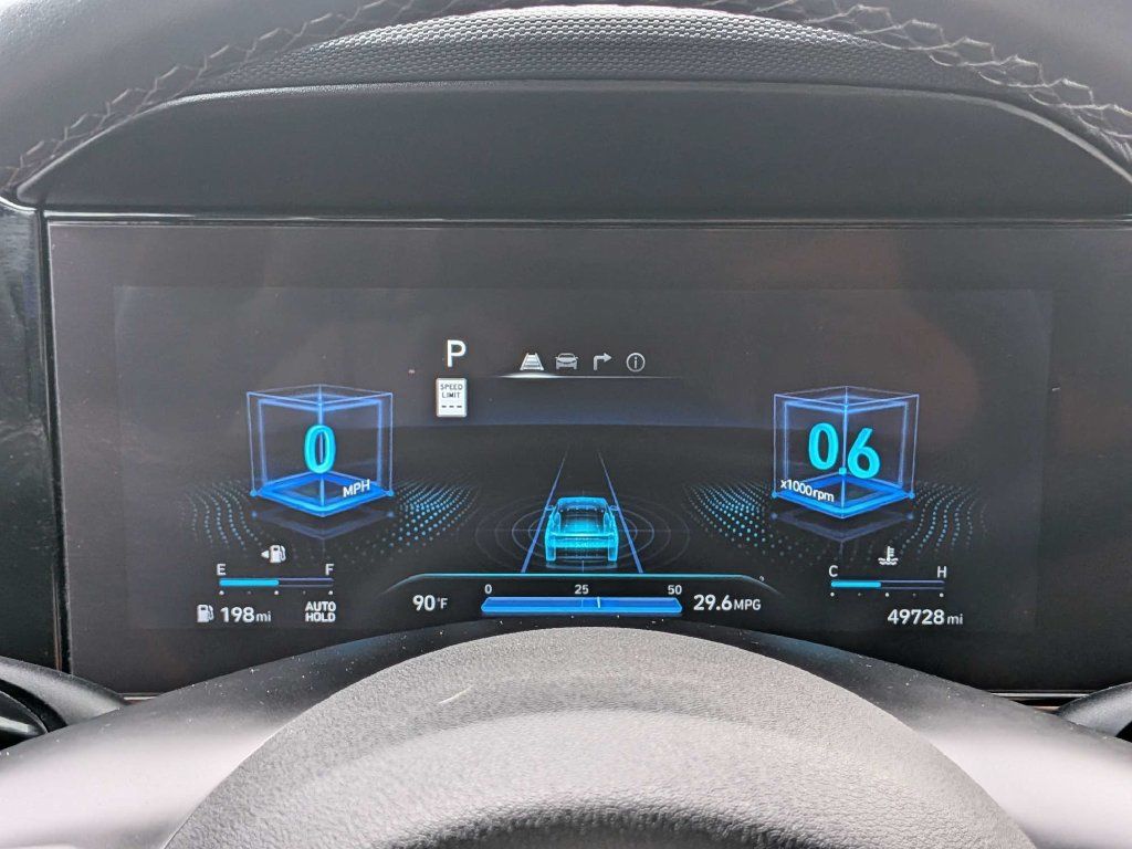 Certified 2025 Hyundai Elantra SEL FWD image 40