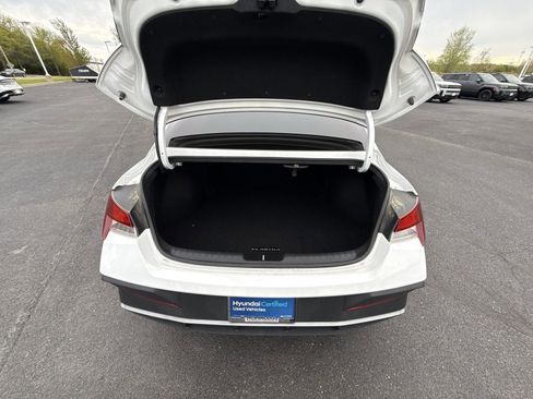 Certified 2024 Hyundai Elantra SEL FWD image 26