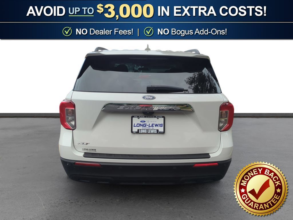 Certified 2023 Ford Explorer XLT RWD image 5