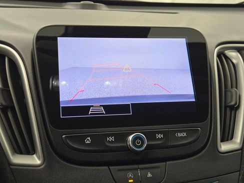 Used 2024 Chevrolet Malibu LT image 27