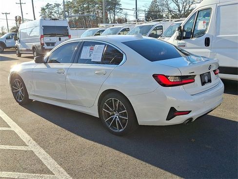 Used 2019 BMW 330i xDrive Sedan w/ Convenience Package image 5