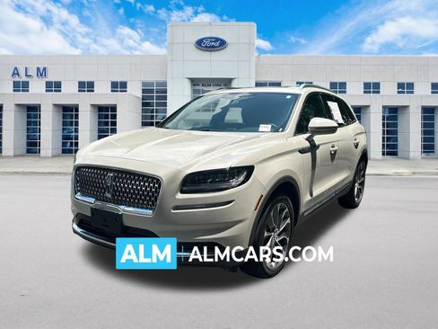 Used 2023 Lincoln Nautilus Reserve w/ Luxury Package AWD/4WD image 1
