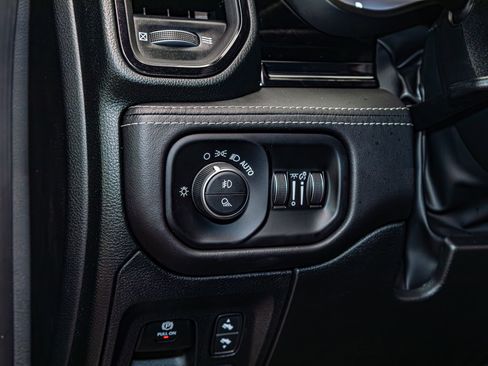 Used 2026 RAM 1500 Limited AWD/4WD image 16