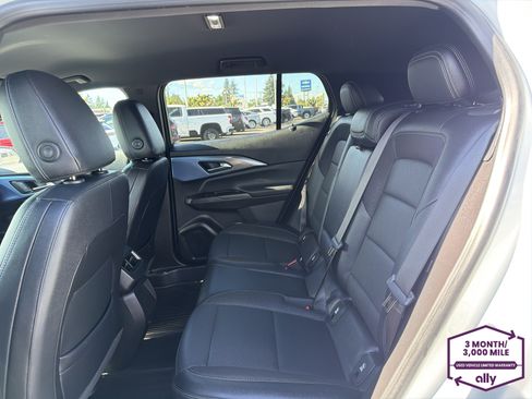 Used 2024 Chevrolet Equinox EV LT AWD/4WD image 11