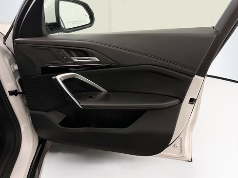 Used 2025 BMW X1 xDrive28i image 34