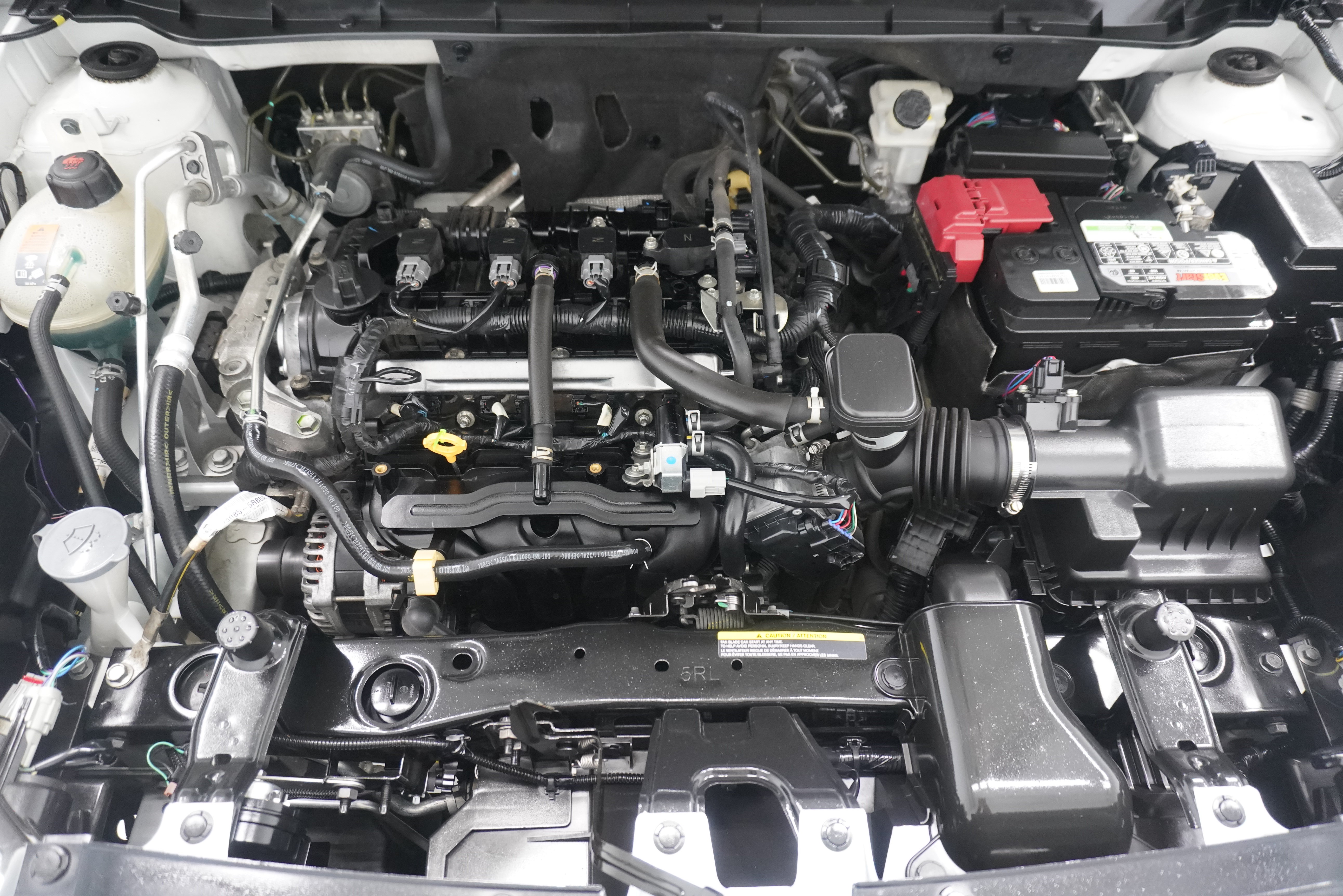 Used 2019 Nissan Kicks SR w/ SR Premium Package FWD image 26