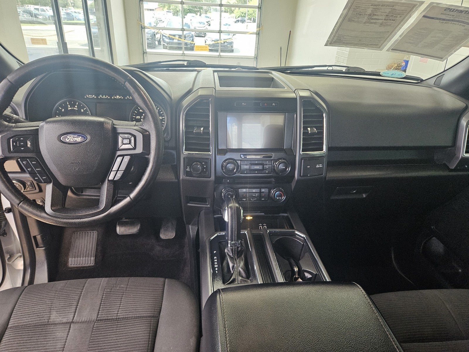 Used 2016 Ford F150 XLT w/ Equipment Group 302A Luxury AWD/4WD image 18