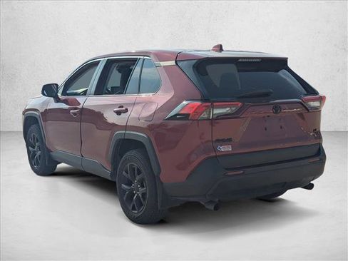 Used 2024 Toyota RAV4 LE image 7