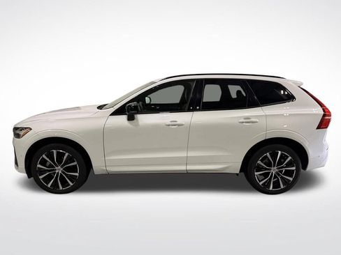 Used 2023 Volvo XC60 B5 Plus w/ Protection Package Premier AWD/4WD image 2