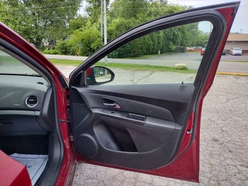 Used 2012 Chevrolet Cruze LT FWD image 14