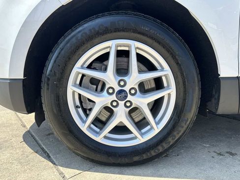 Used 2021 Ford Edge SEL w/ Cargo Accessory Package AWD/4WD image 9