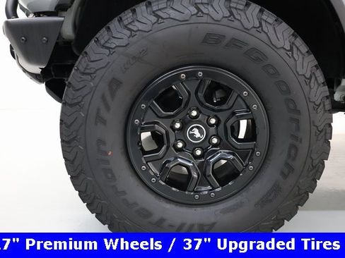 Used 2021 Ford Bronco First Edition image 44