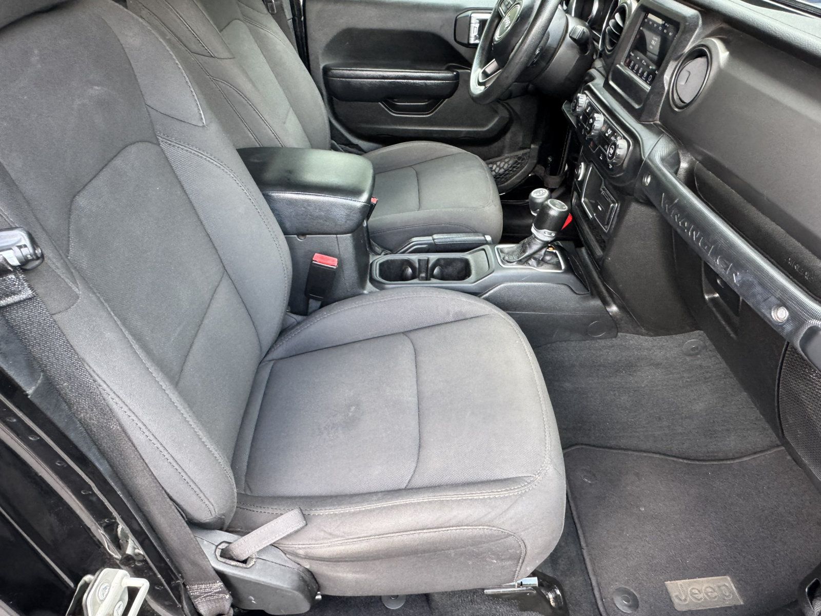 Used 2023 Jeep Wrangler Unlimited Sport AWD/4WD image 14
