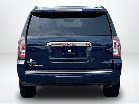 Used 2019 GMC Yukon Denali w/ Open Road Package AWD/4WD image 5