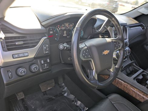 Used 2020 Chevrolet Tahoe Premier w/ 6.2L Performance Package image 14