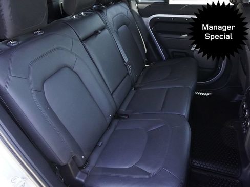 Used 2024 Land Rover Defender 110 SE AWD/4WD image 27