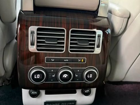 Used 2016 Land Rover Range Rover HSE AWD/4WD image 18