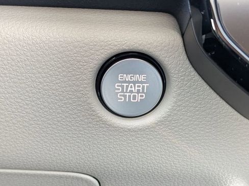 New 2026 Kia Carnival SX FWD image 32