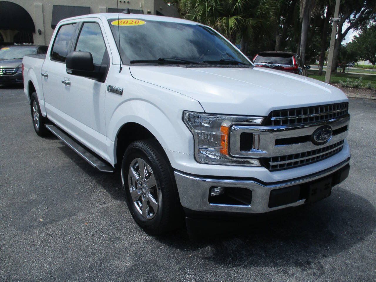 Used 2020 Ford F150 XLT w/ Equipment Group 302A Luxury RWD image 2