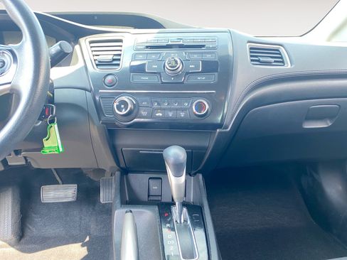 Used 2013 Honda Civic LX image 13