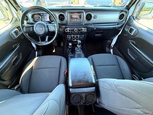 Used 2021 Jeep Wrangler Unlimited Sport image 29