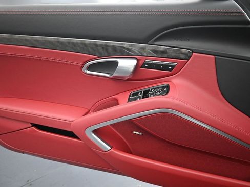 Certified 2025 Porsche 718 Boxster GTS image 23