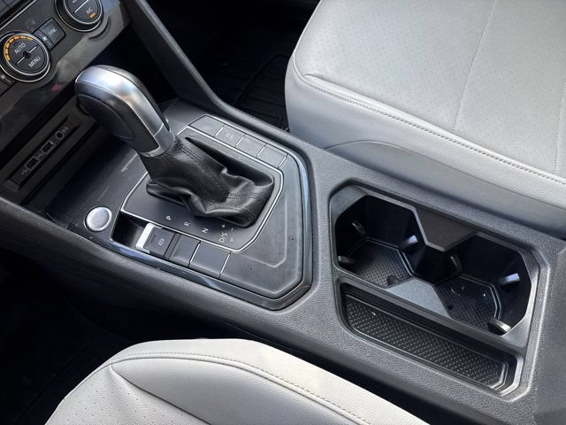Used 2019 Volkswagen Tiguan SE FWD image 28
