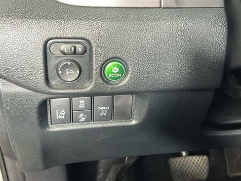 Used 2023 Honda Ridgeline Sport image 19