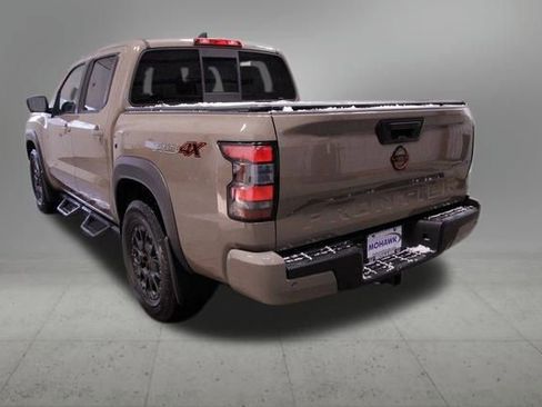 Used 2022 Nissan Frontier PRO-4X w/ Pro-4X Premium Package image 3