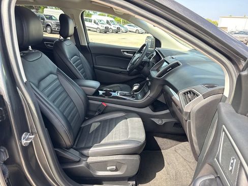 Used 2018 Ford Edge SEL w/ Equipment Group 201A FWD image 23