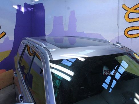 Used 2024 GMC Yukon Denali w/ Max Trailering Package image 5