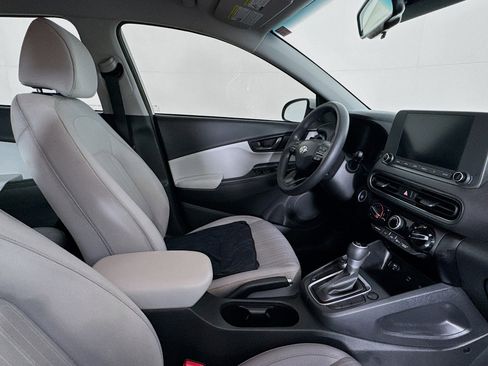 Used 2022 Hyundai Kona SEL image 28