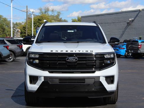 New 2025 Ford Expedition Max Platinum w/ Stealth Performance Package image 2