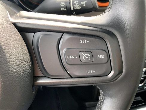 Used 2021 Jeep Gladiator Sport AWD/4WD image 21