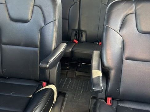 Used 2023 Kia Telluride S w/ S Sunroof Package image 12