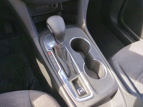 Used 2022 Chevrolet Equinox LT image 13