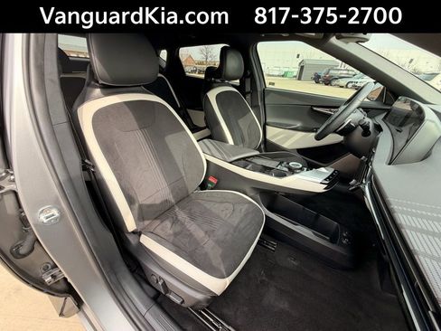 Certified 2022 Kia EV6 GT-Line w/ GT-Line Suede Seat Package image 27