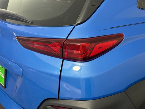 Used 2019 Hyundai Kona SE image 32