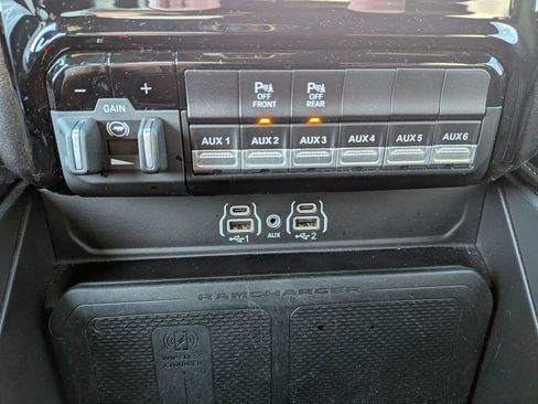 Used 2025 RAM 1500 RHO image 25