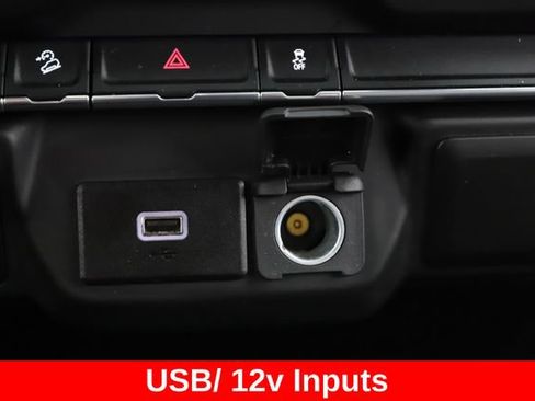 Used 2020 Chevrolet Silverado 1500 Custom Trail Boss w/ LPO, Dark Essentials Package AWD/4WD image 5