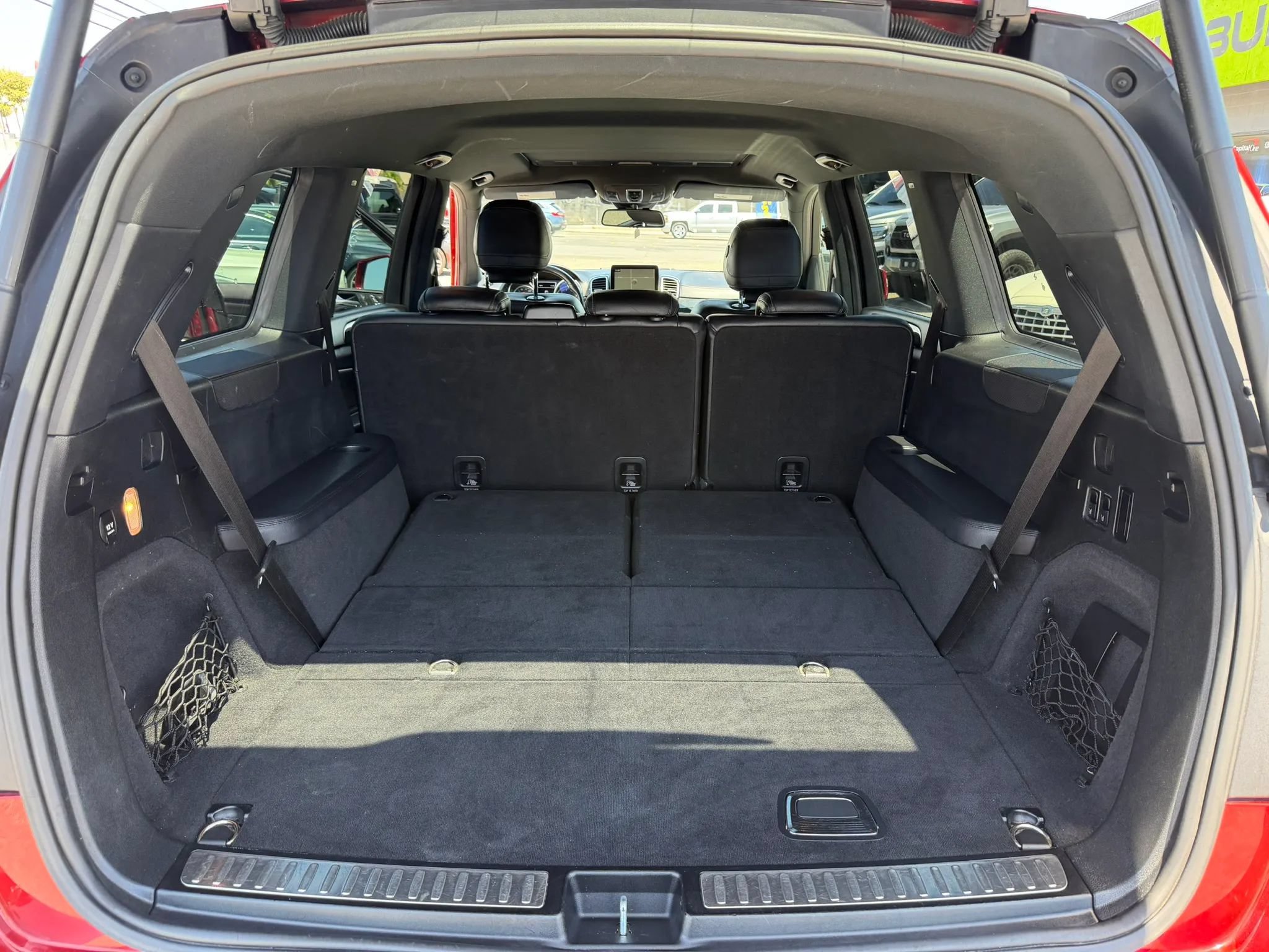 Used 2017 Mercedes-Benz GLS 450 4MATIC image 33