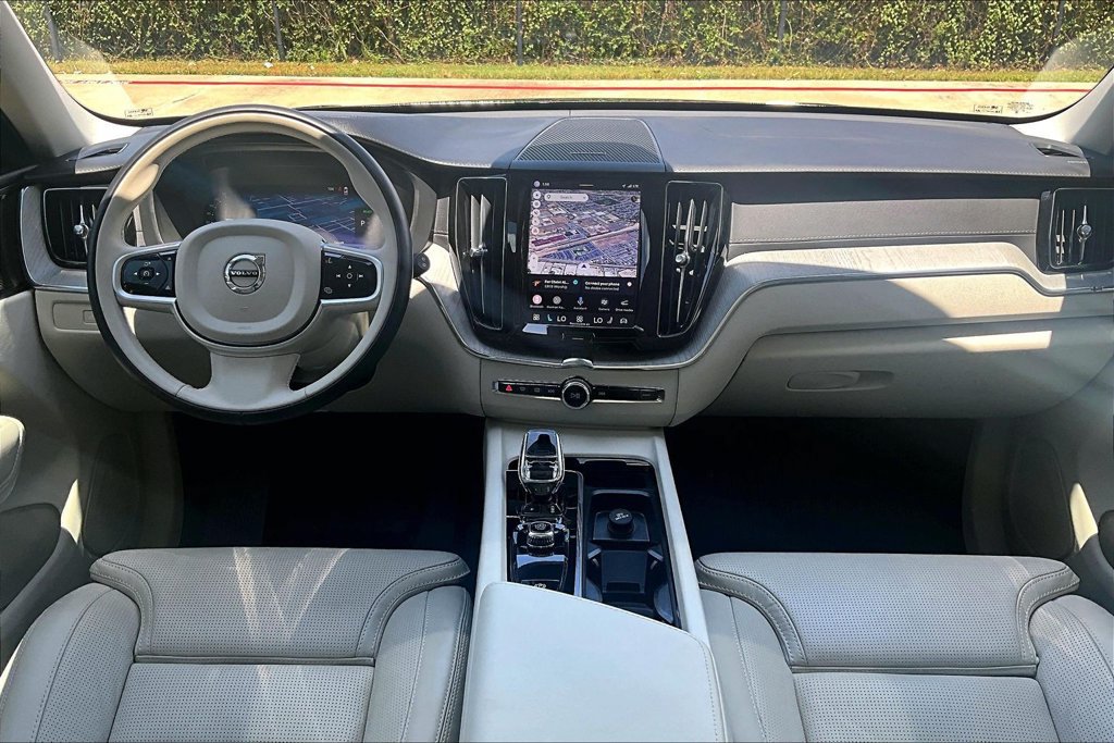 Used 2025 Volvo XC60 T8 Ultra w/ Protection Package Premier AWD/4WD image 20
