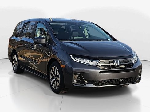 New 2026 Honda Odyssey EX-L image 3