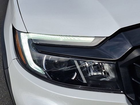 Used 2021 Honda Ridgeline Black Edition image 9