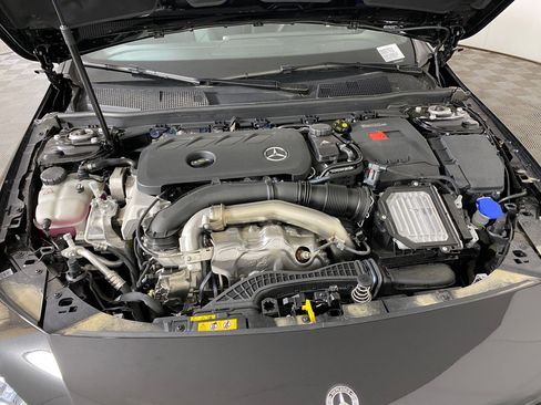 Certified 2025 Mercedes-Benz CLA 250 4MATIC image 30