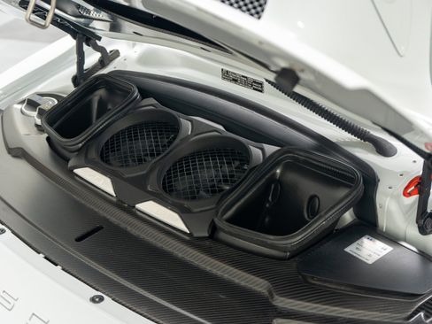 Used 2018 Porsche 911 GT3 RWD image 42