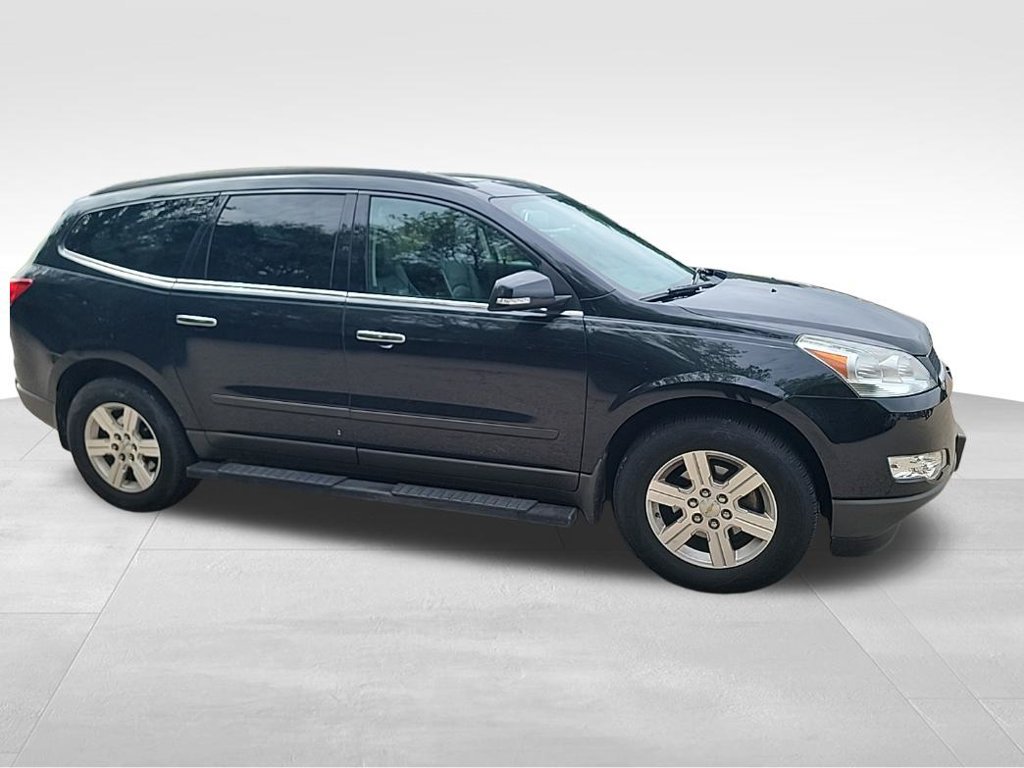 Certified 2012 Chevrolet Traverse LT FWD image 2