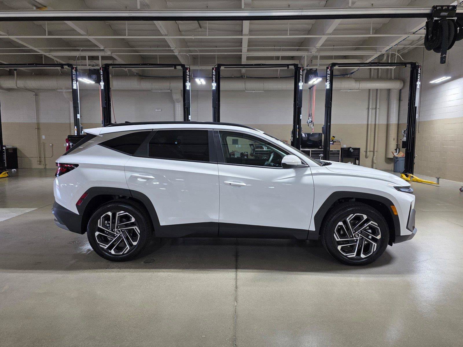 New 2026 Hyundai Tucson SEL Plus FWD image 8
