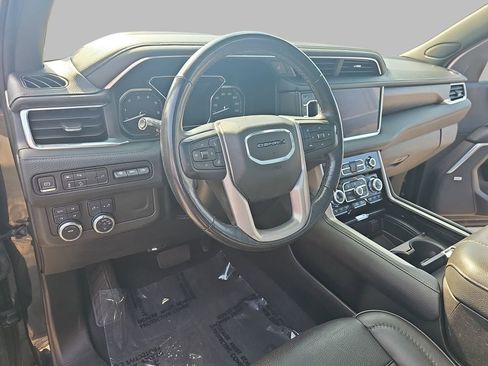 Used 2021 GMC Yukon XL Denali AWD/4WD image 21