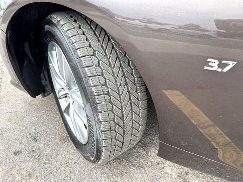 Used 2015 INFINITI Q50 Premium image 31